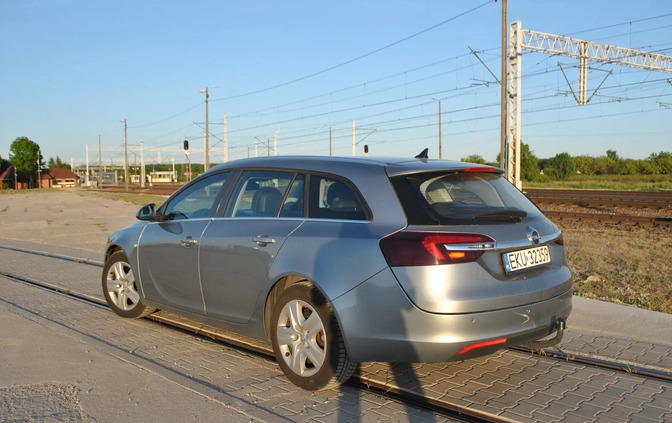 Opel Insignia cena 37900 przebieg: 167000, rok produkcji 2016 z Krośniewice małe 407